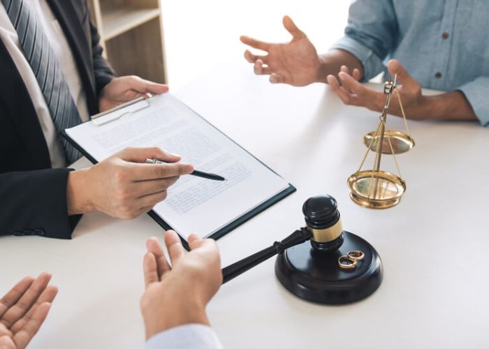 Processo liminar para internação em clínica de recuperação pelo plano de saúde